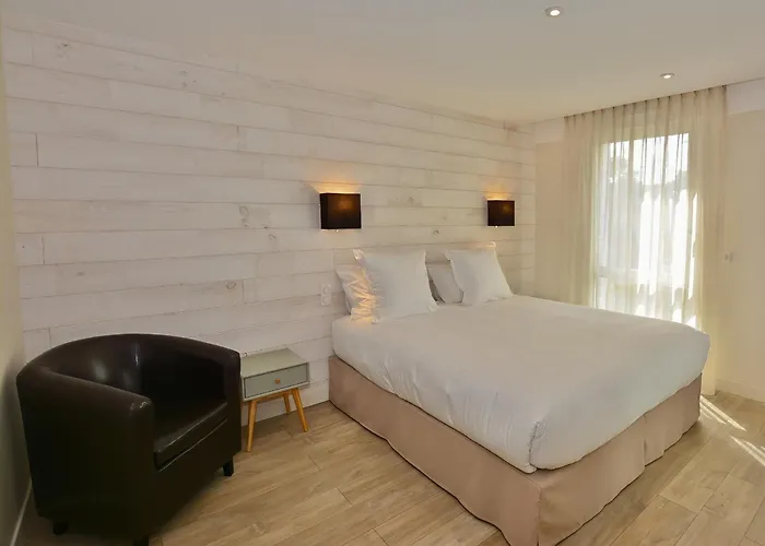 Logis La Closerie 4* Ла-Боль-Эскублак