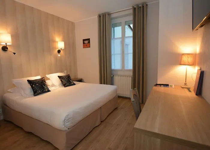 Отель Logis La Closerie