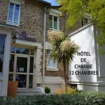 Hotell Logis La Closerie 4*