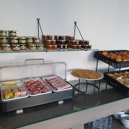 ホテル Logis La Closerie