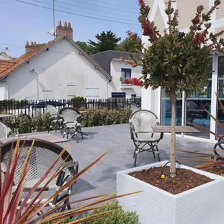 Logis La Closerie ホテル 4*