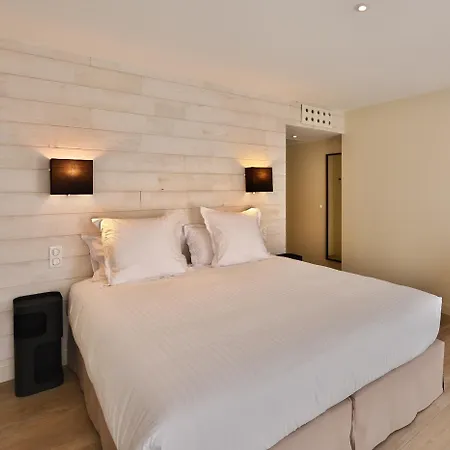 Logis La Closerie Hotel 4*