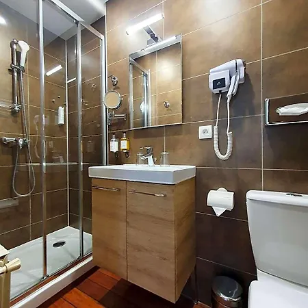 Logis La Closerie Hotel 4*