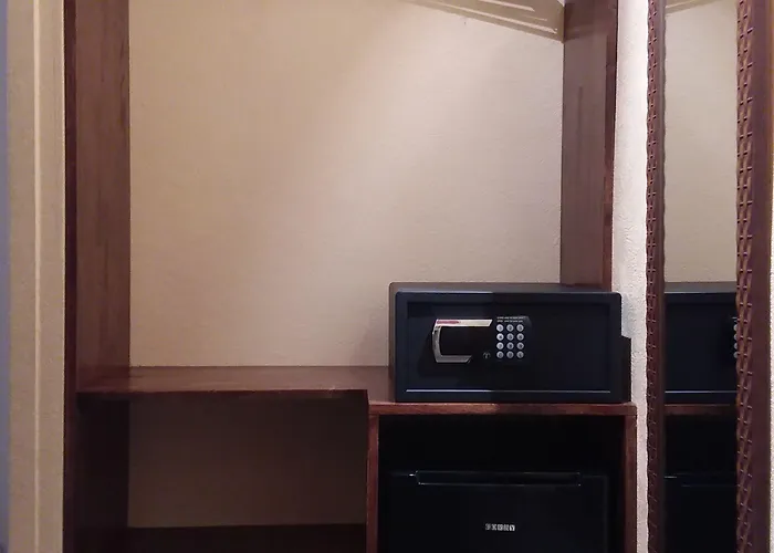 ホテル Logis La Closerie La Baule