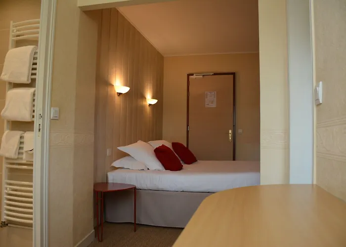 Logis La Closerie ホテル 4*